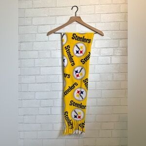 Men’s NFL Pittsburgh Steelers Handmade Fleece Yellow and Black Fringe Hem Scarf